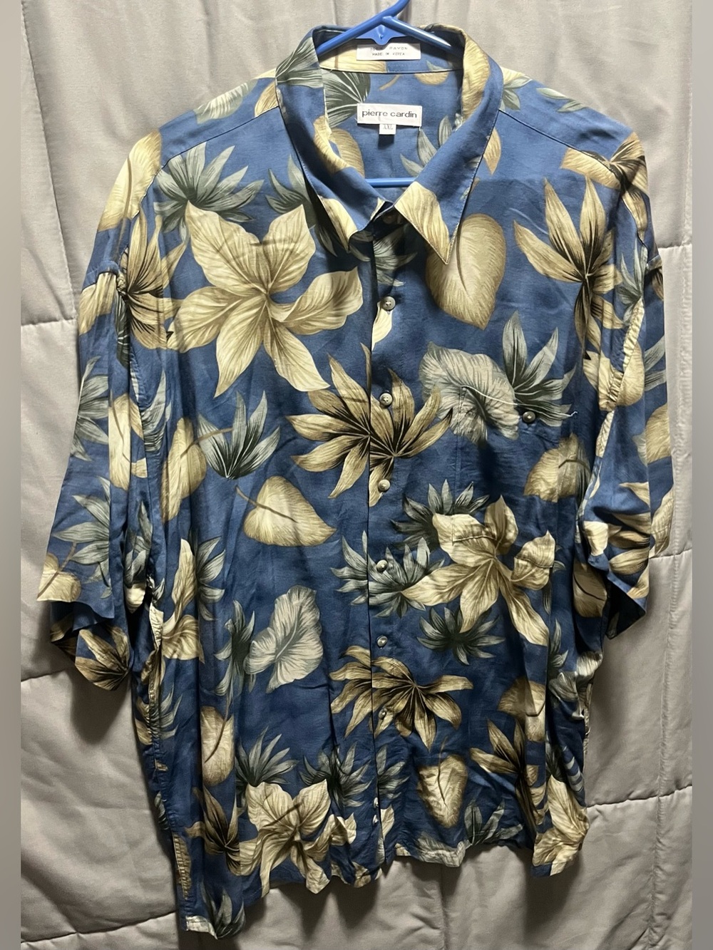 Vintage Men’s Pierre Cardin Size XXL Blue Tropical Hawaiian Shirt